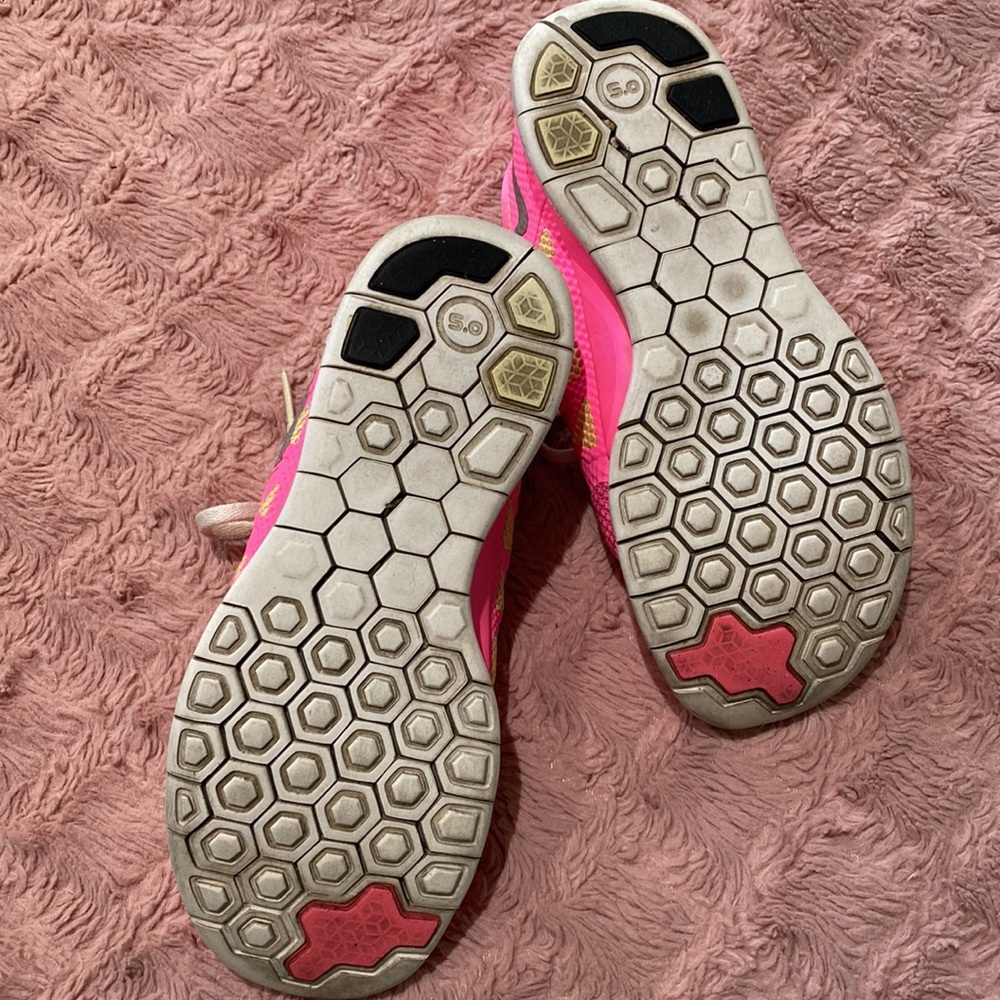 Pink Nike Free 5.0 - Picture 3 of 4